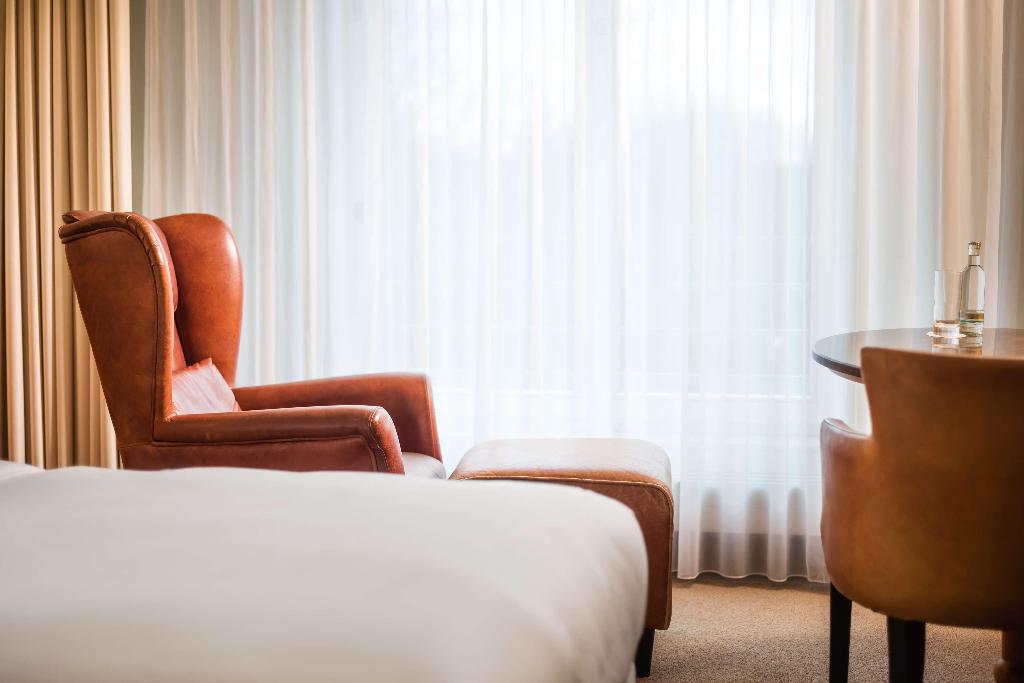 hotel-thumb