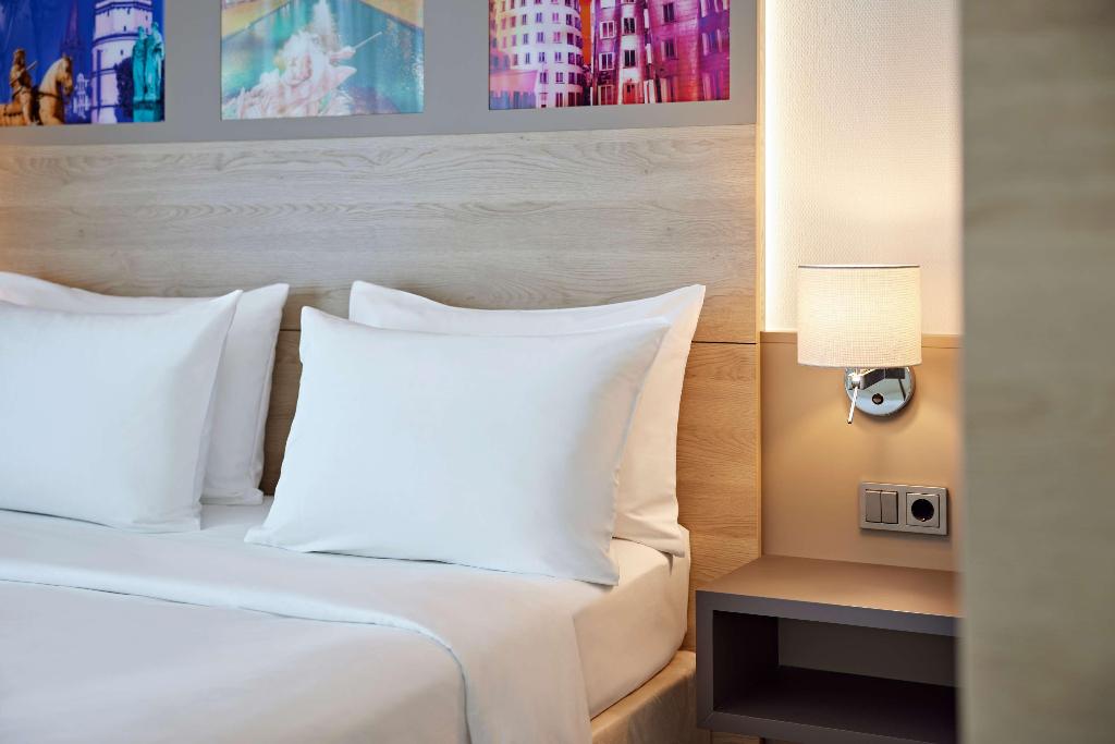 hotel-thumb