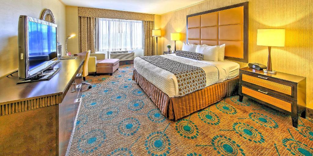 Brandywine Plaza Hotel