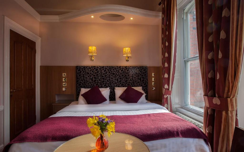 Roxford Lodge Hotel