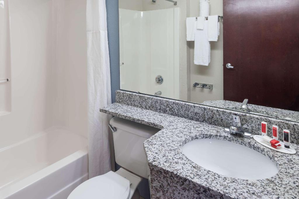 Microtel Inn & Suites Greenville By Wyndham