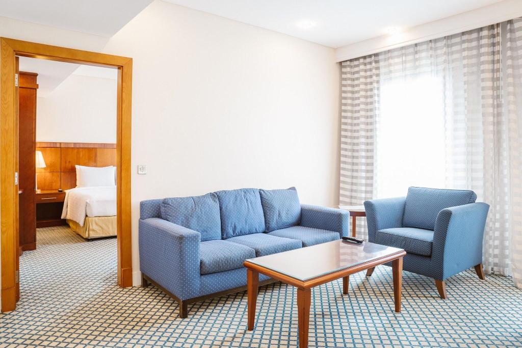 hotel-thumb