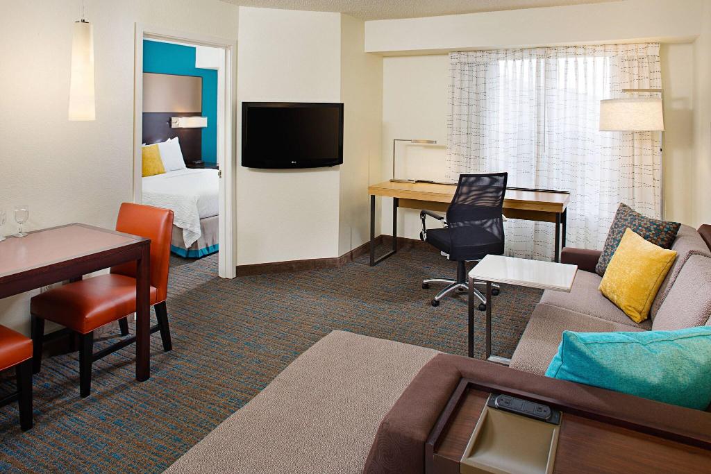Residence Inn Detroit Livonia
