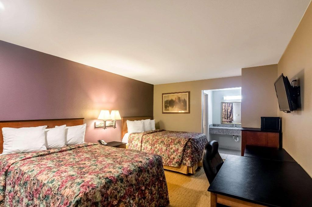 Rodeway Inn Arlington