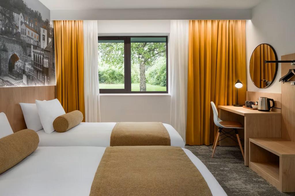 Super 8 by Wyndham Durham