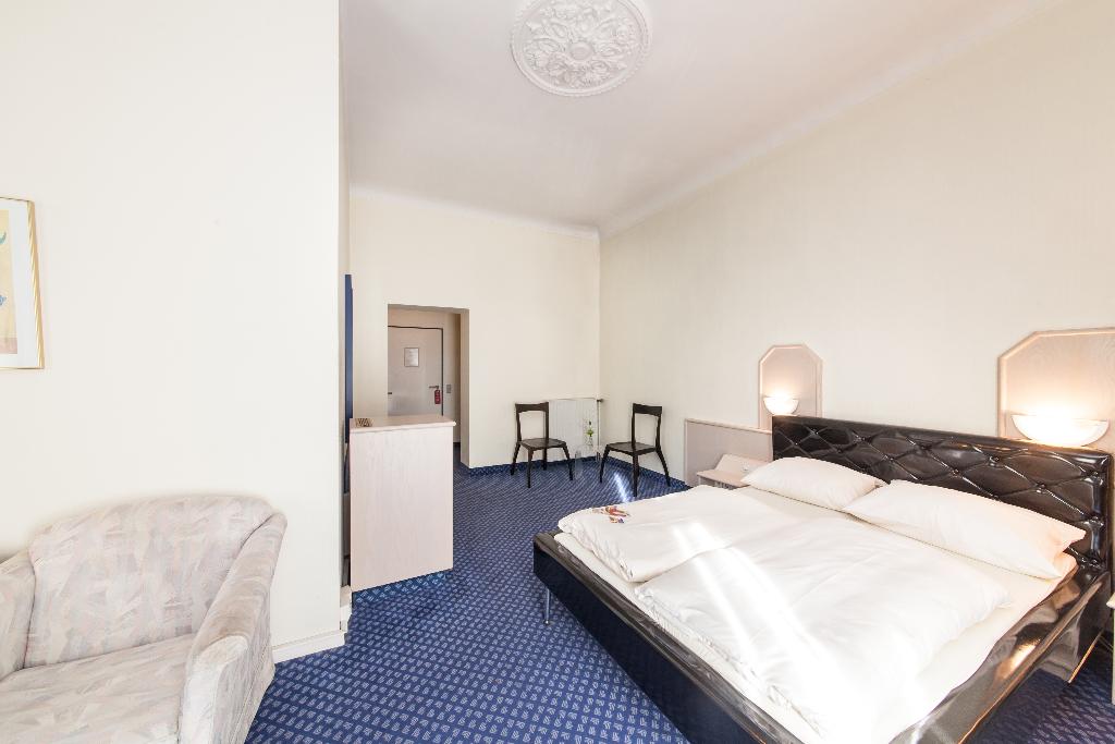 hotel-thumb