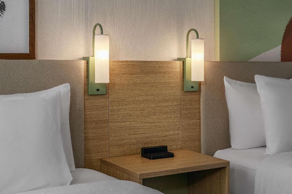 Spark by Hilton Denver International Airport