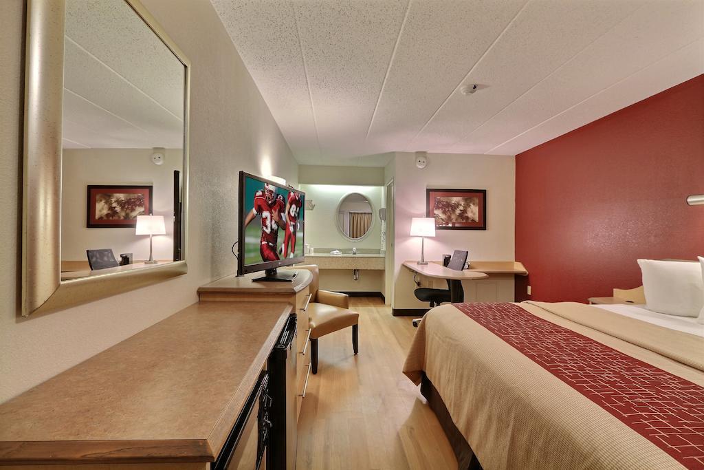 Red Roof Inn Detroit - Plymouth/ Canton