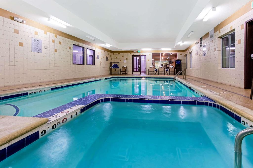 La Quinta Inn & Suites Denver Gateway Park