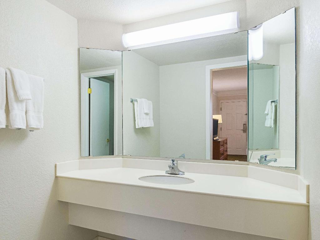 La Quinta Inn by Denver Northglenn