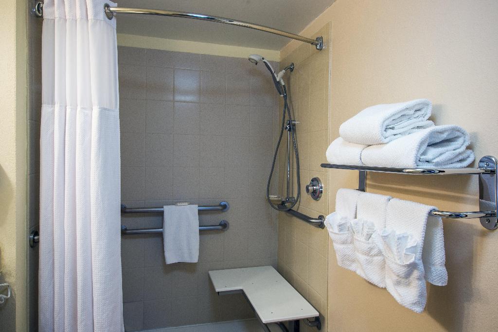 Staybridge Suites Wilmington Newark