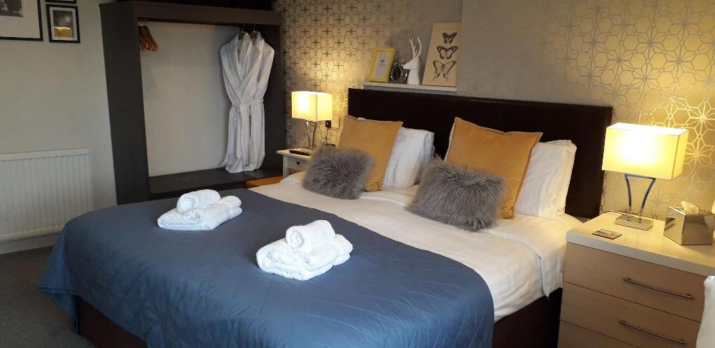 Ebor Lodge