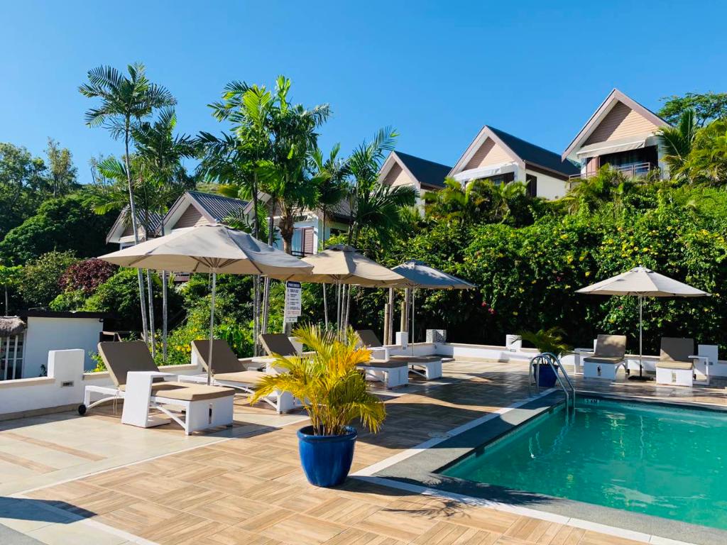 The Crow's Nest Resort