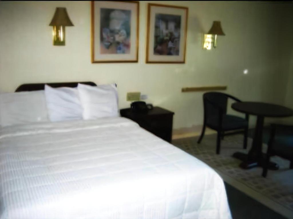 The Inn at Arbor Ridge Hotel & Conference Center