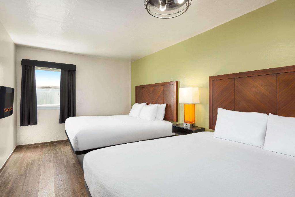 Baymont By Wyndham Fort Bragg At Oceanview