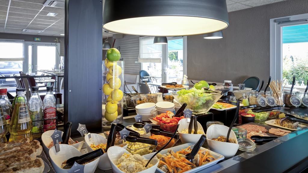 Hotel Campanile Geneve - Aeroport/Palexpo photo 23