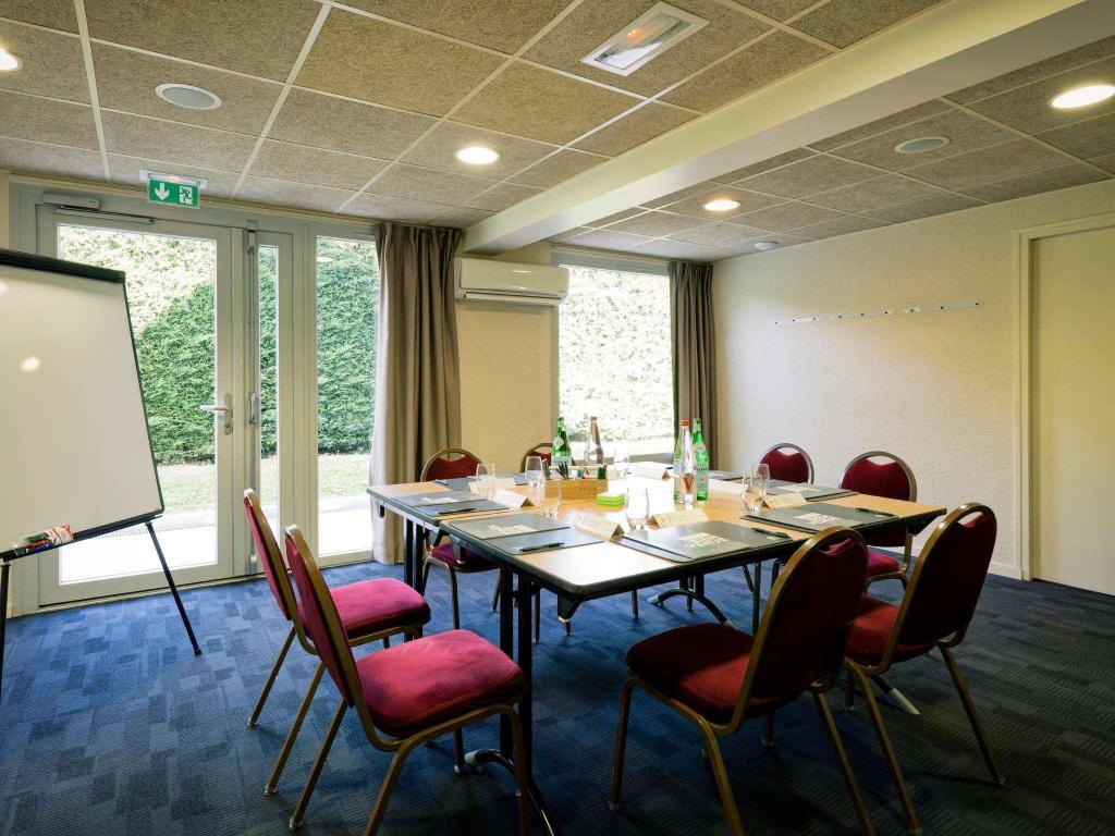 Hotel Campanile Geneve - Aeroport/Palexpo photo 53