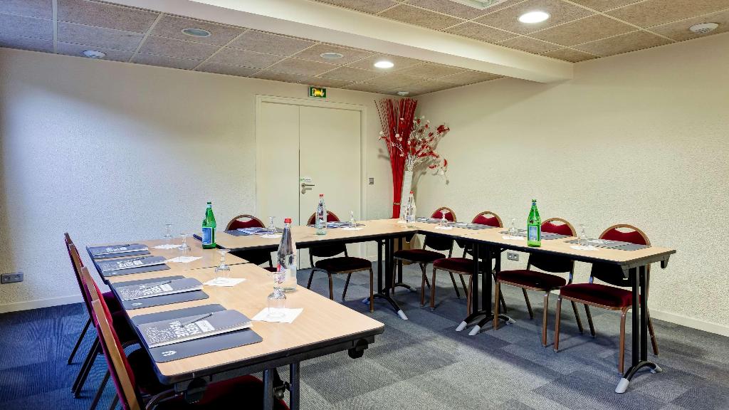 Hotel Campanile Geneve - Aeroport/Palexpo photo 49