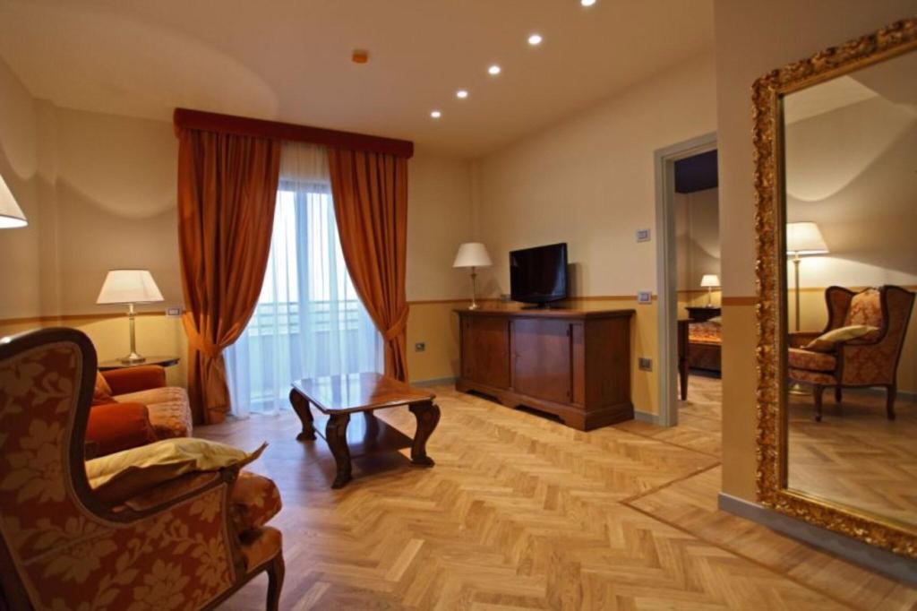 Grand Hotel Forlì