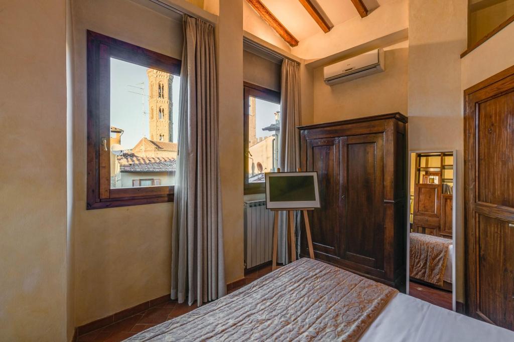 In Piazza della Signoria - Residenza d'Epoca