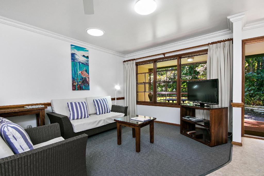 Lorhiti Apartments