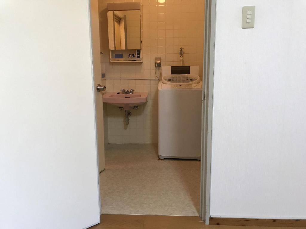 Weekly (Daily) Harborview Mansion Honkan