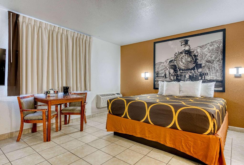 Super 8 by Wyndham Alamosa