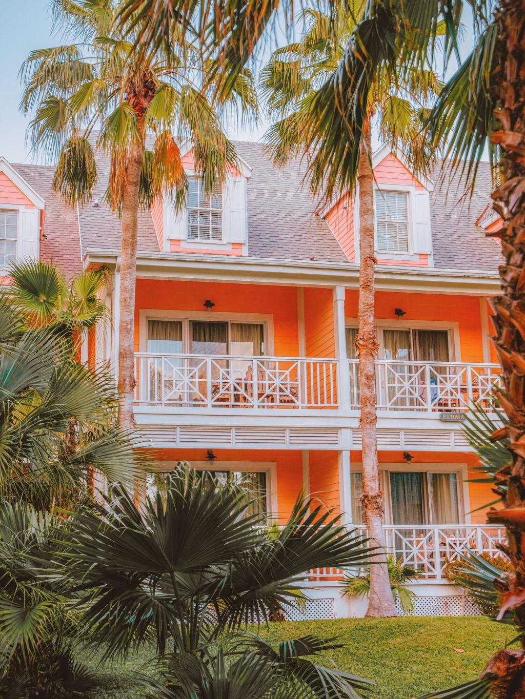 hotel-thumb