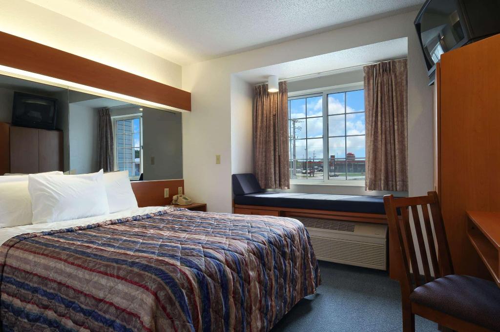 Quality Inn Owatonna