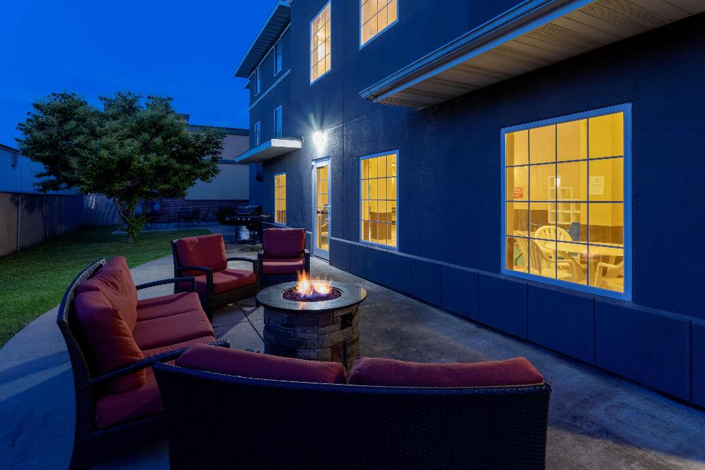 GrandStay Residential Suites Ames