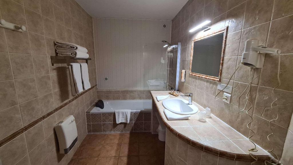 Hotel La Bastide St Bach