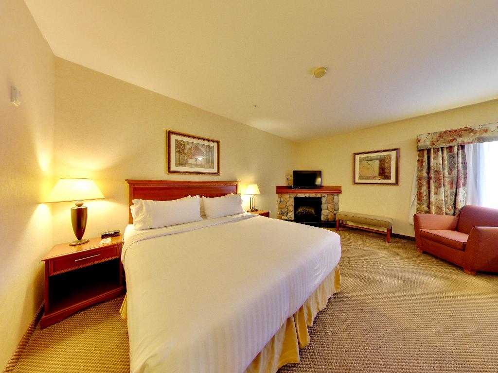 Holiday Inn Express Edmonton-International Airport