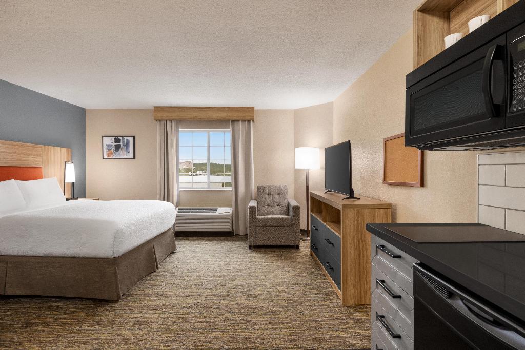 Candlewood Suites Augusta
