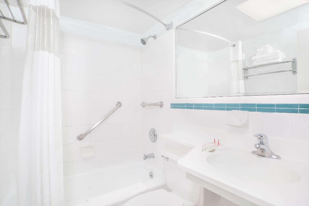 Howard Johnson by Wyndham Atlantic City