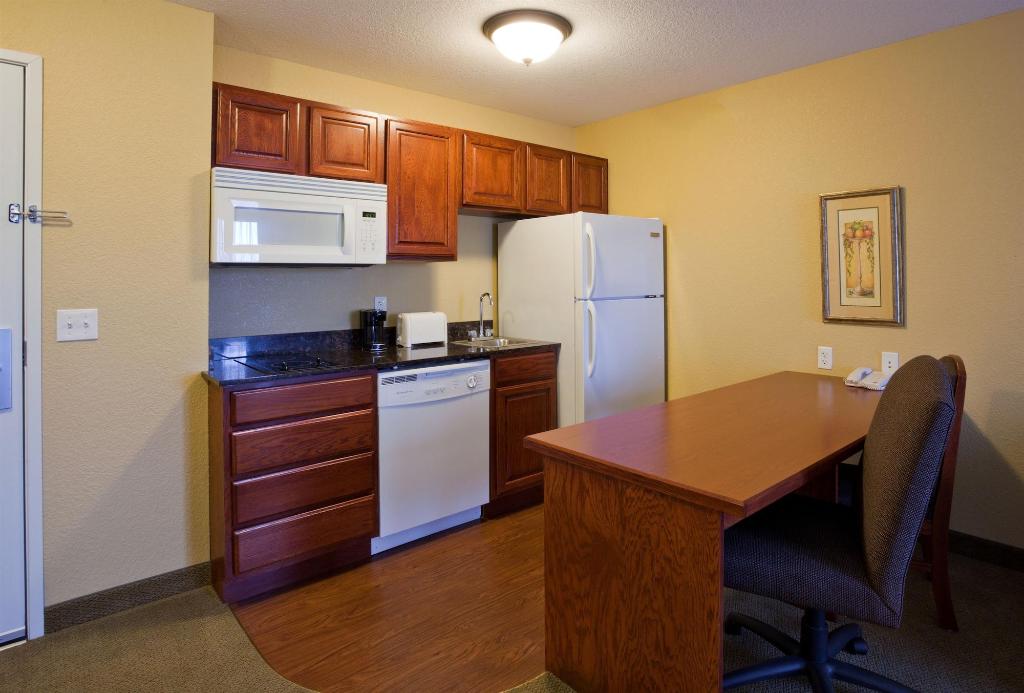 GrandStay Residential Suites Hotel