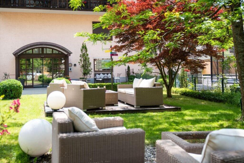 Hotel Zur Post And Appartementhaus Kern