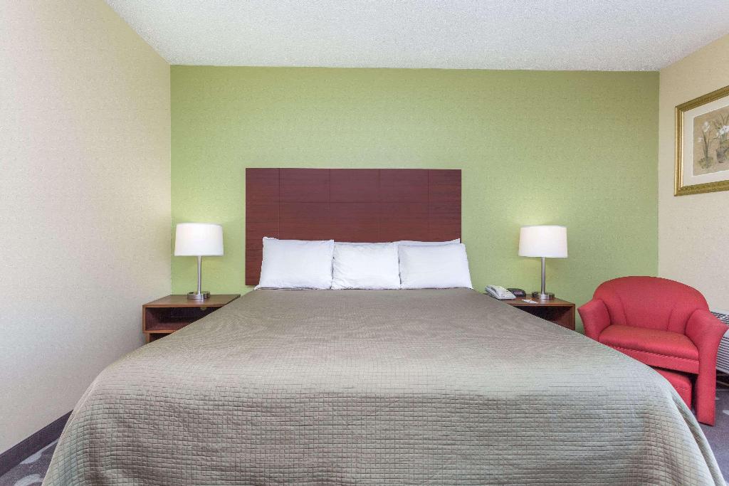 Howard Johnson by Wyndham Athens
