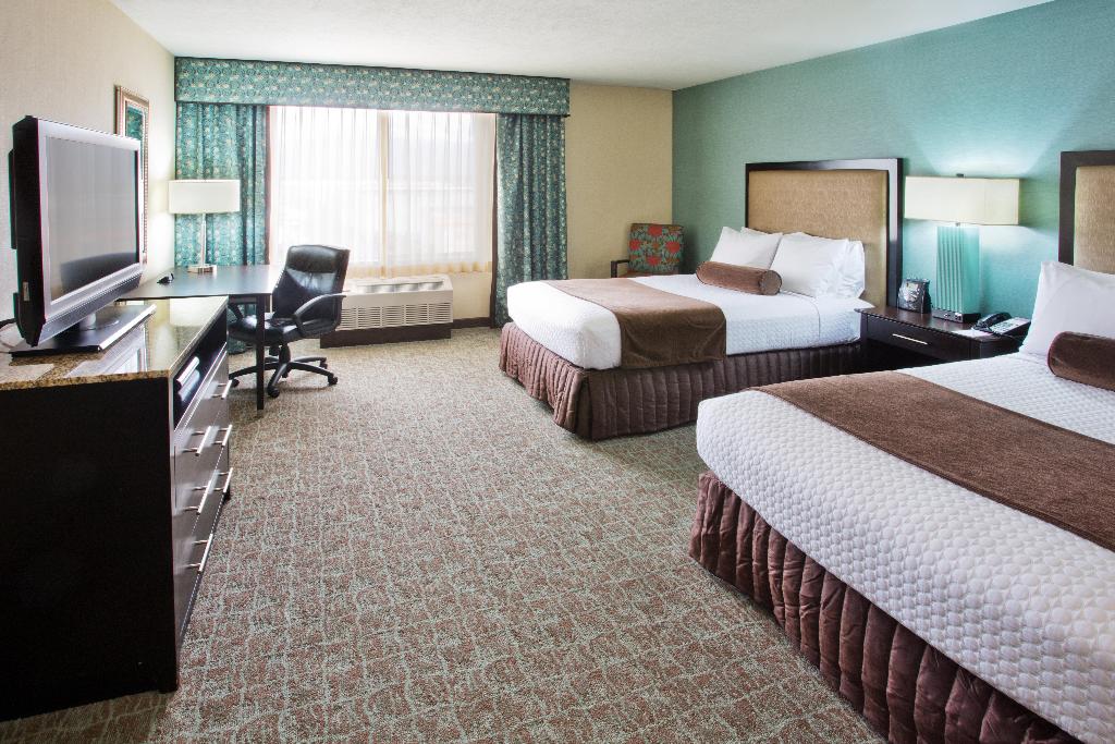 Crowne Plaza Anchorage Midtown