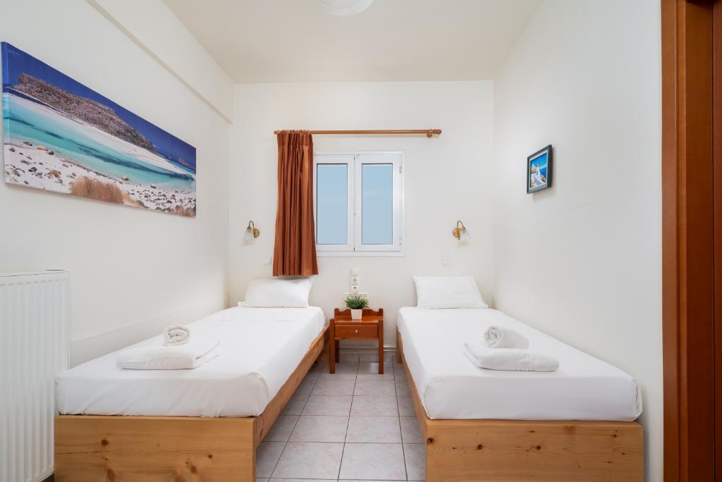Mylos Apartments