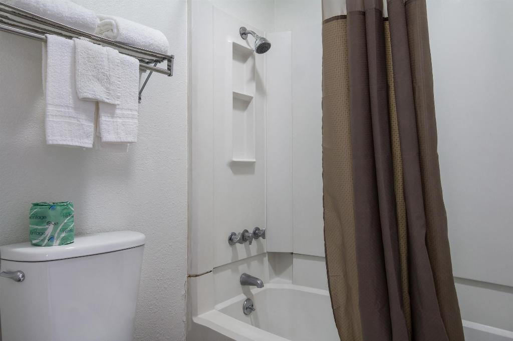 Motel 6 Marshall, TX