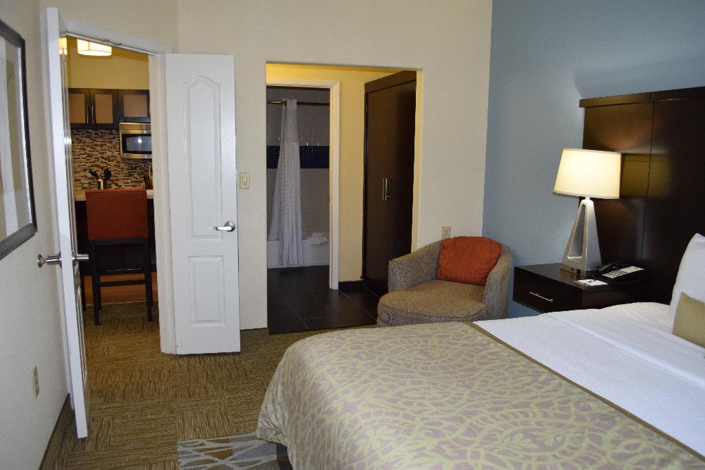 Staybridge Suites Houston Stafford - Sugar Land