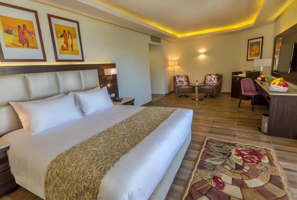 Pickalbatros White Beach Resort - Hurghada