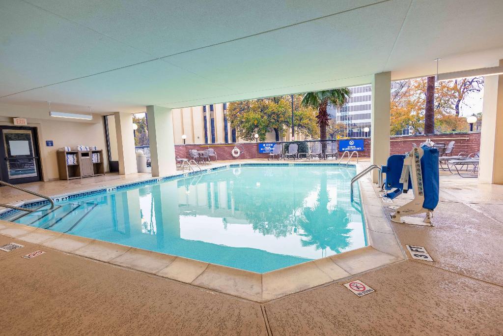 Drury Inn & Suites Houston Near the Galleria photo 25