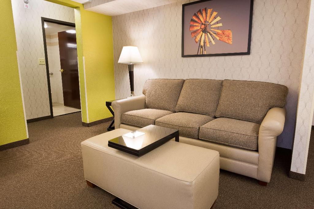 Drury Inn & Suites Houston Near the Galleria photo 31