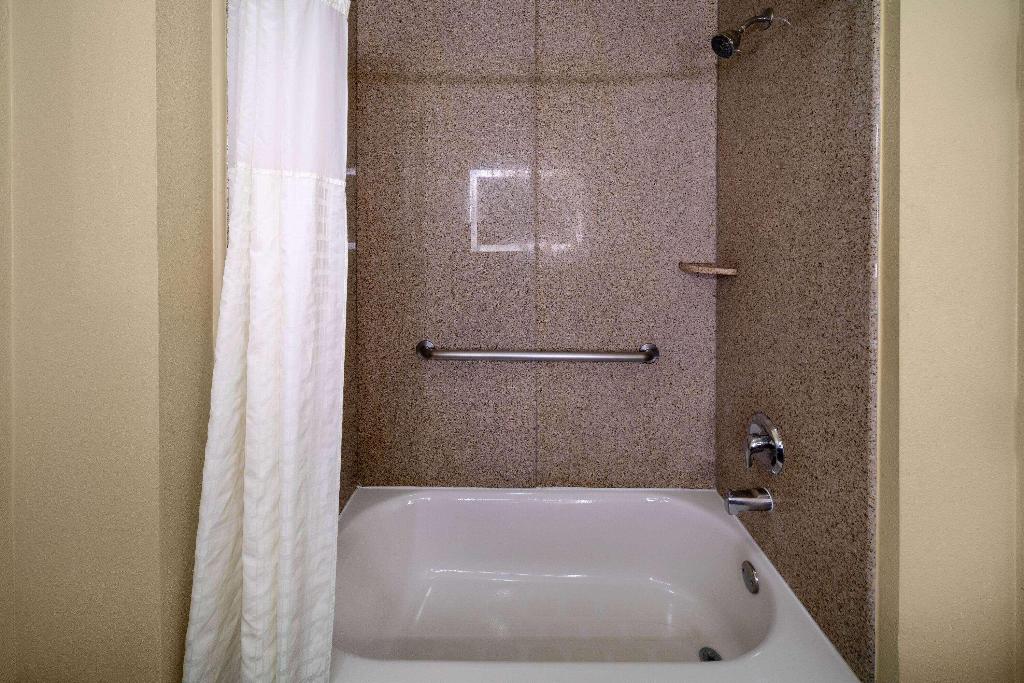 La Quinta Inn & Suites New Caney