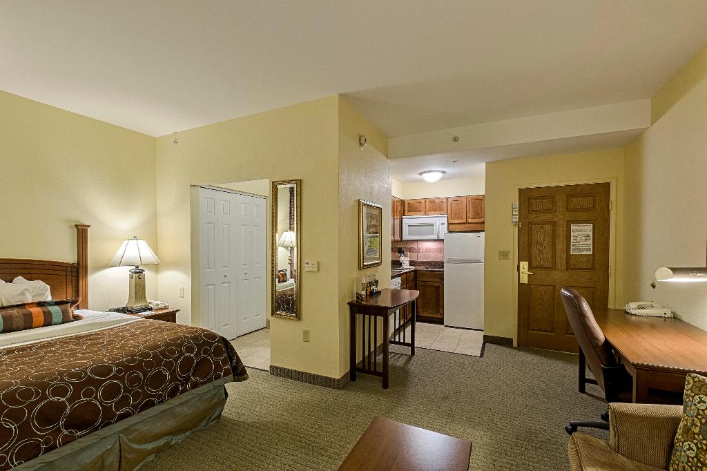 Staybridge Suites Harrisburg Hershey