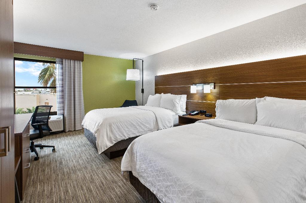 Holiday Inn Express Harlingen