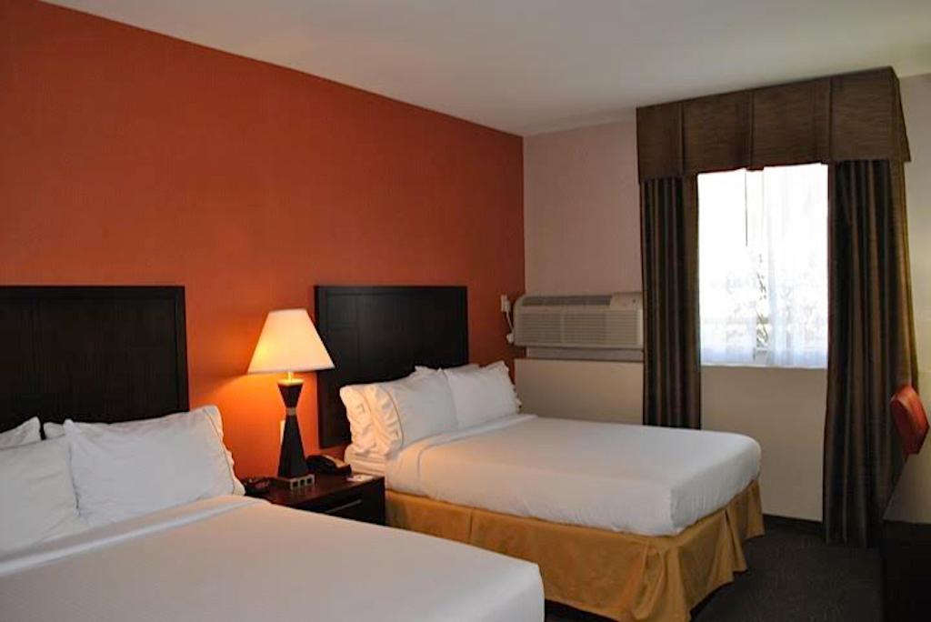 Holiday Inn Express Pittsburgh E -Waterfront