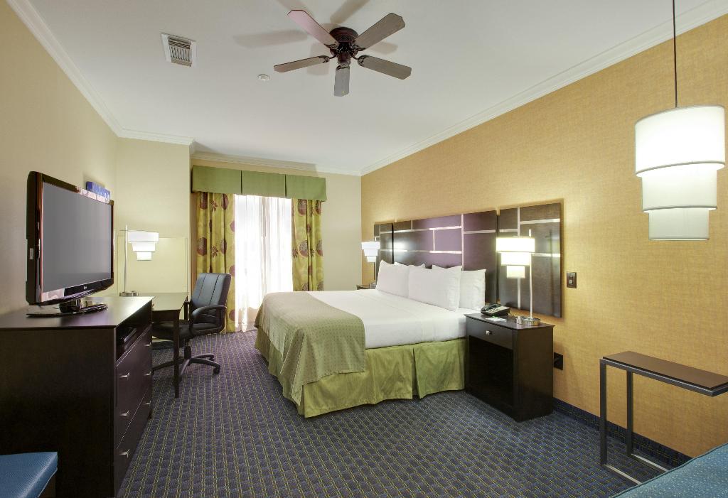 Holiday Inn Houston East-Channelview