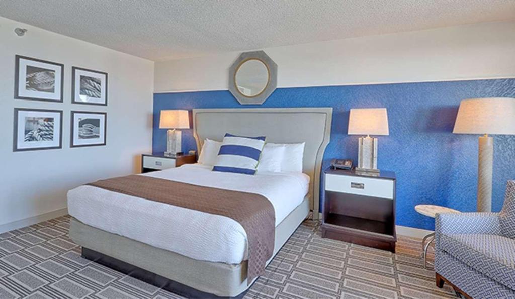 South Shore Harbour Resort and Conference Center